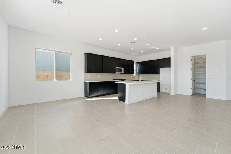 4103 E BRITTLEBUSH Lane - Ready Now!