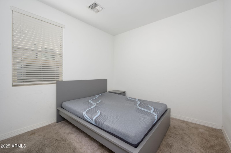 12-web-or-mls-Sells-2