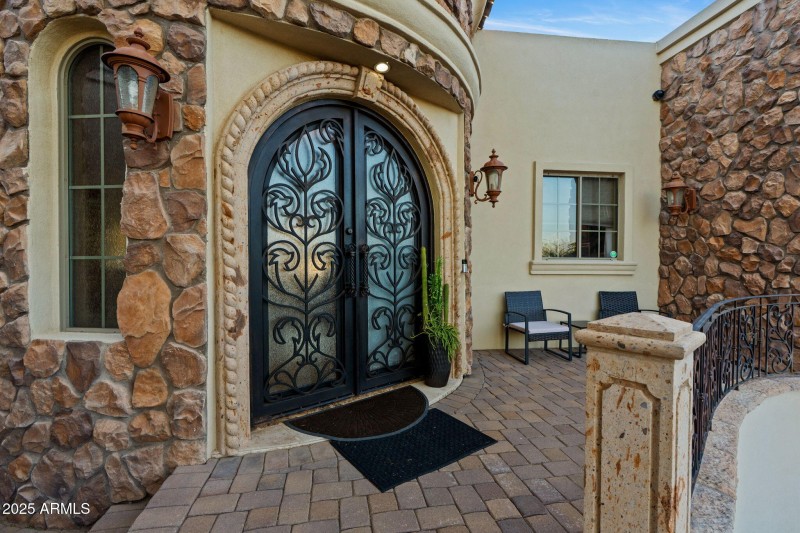 3-web-or-mls-18425-w-santa-irene-dr