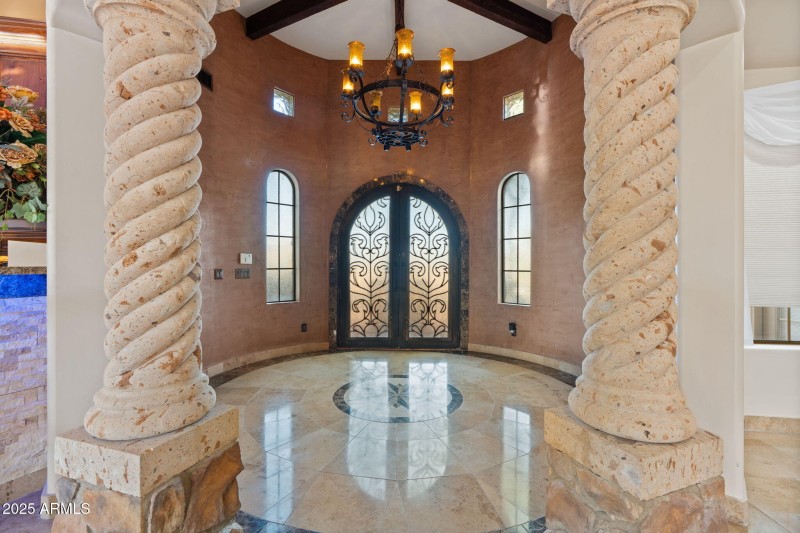 4-web-or-mls-18425-w-santa-irene-dr