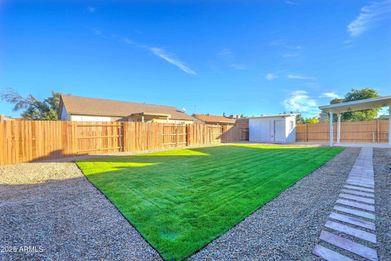 324 W Harvard Ave-25