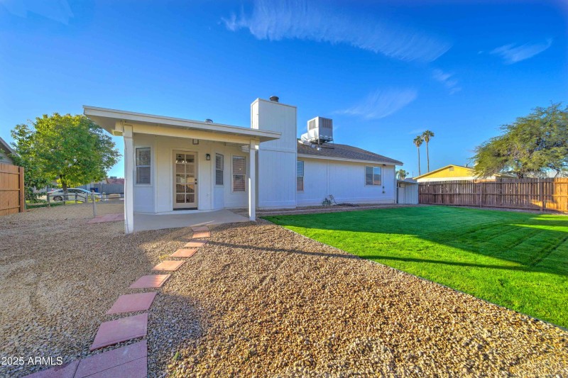 324 W Harvard Ave-27