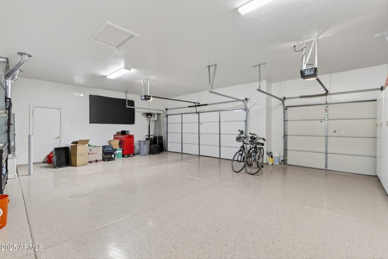 3-Car Garage