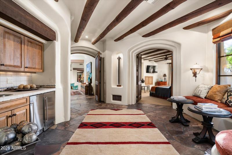 Guest Suite Sitting Area -50-