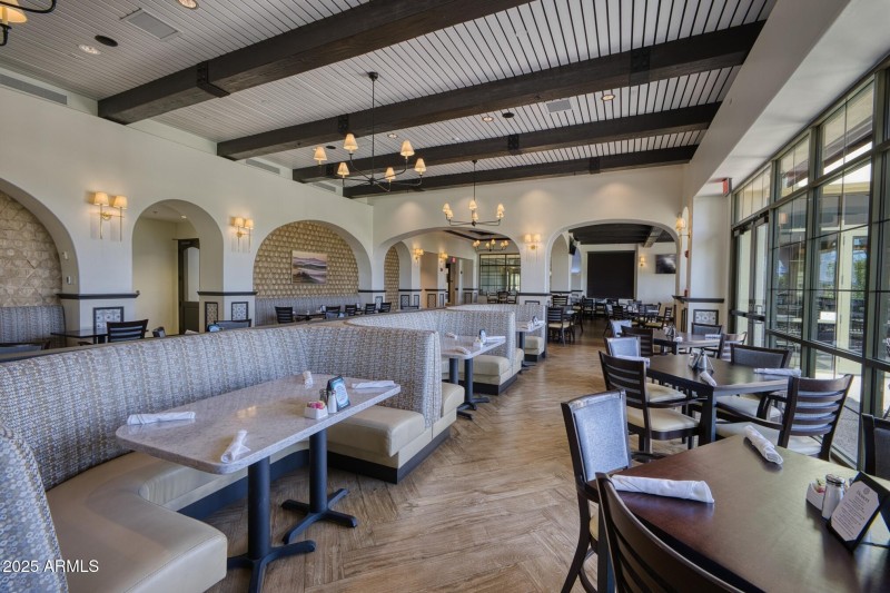 CB Restaurant Internal