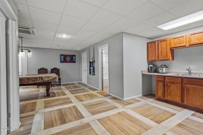 62-web-or-mls-13217 N 65th Dr--50