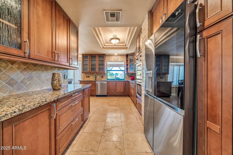 mls_1139 E Coral Gables Dr-26