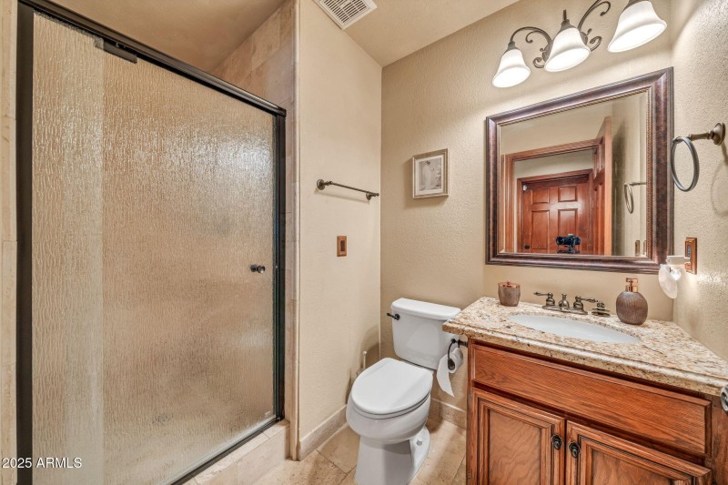 mls_1139 E Coral Gables Dr-21