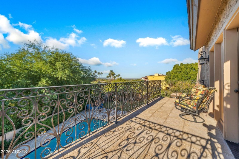 mls_1139 E Coral Gables Dr-18