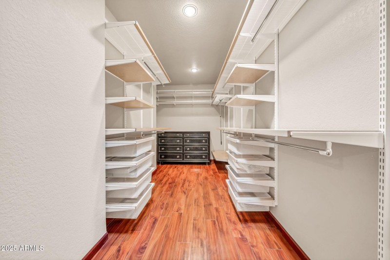 mls_1139 E Coral Gables Dr-17