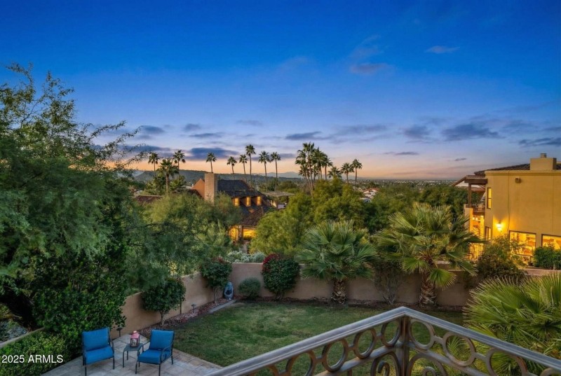 mls_1139 E Coral Gables Dr VT 5