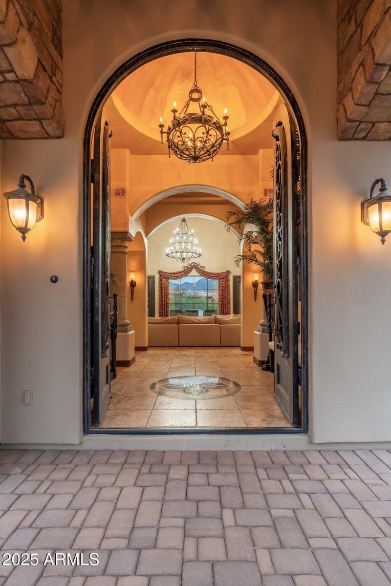 12980 E Cochise Rd - 05