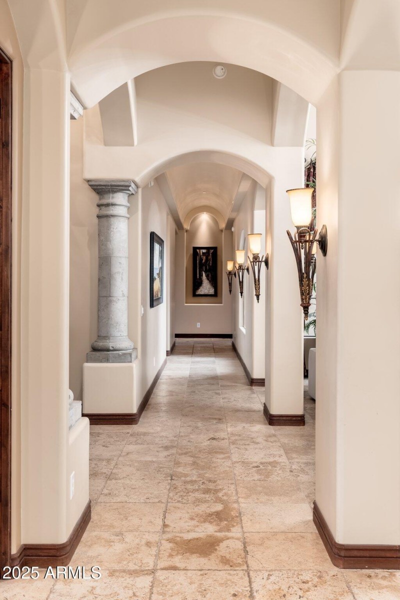 12980 E Cochise Rd - 11