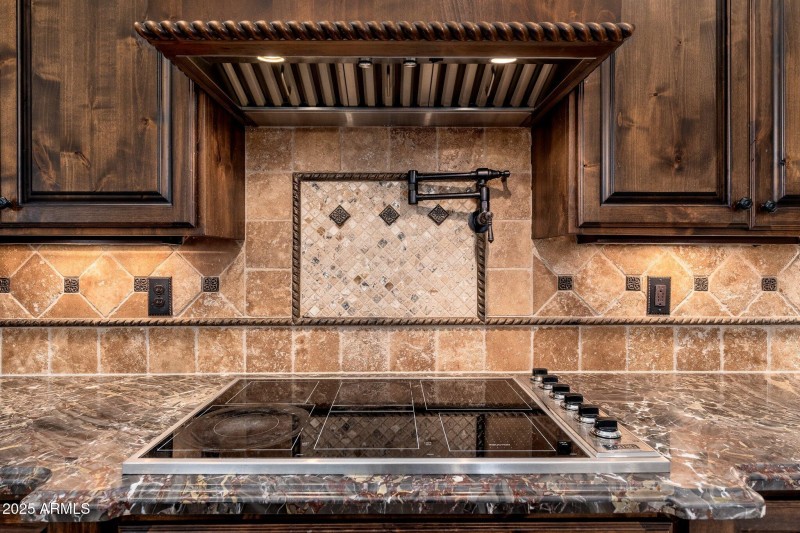 12980 E Cochise Rd - 17