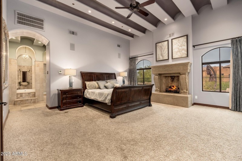 12980 E Cochise Rd - 24