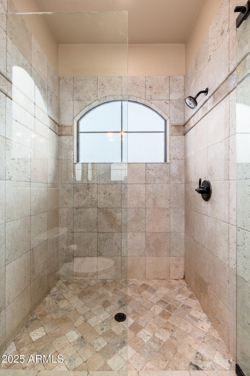 12980 E Cochise Rd - 65