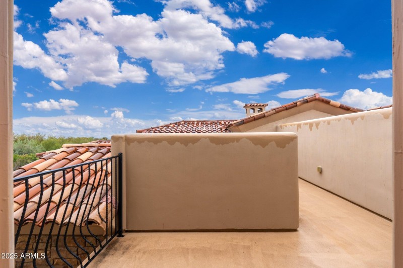 12980 E Cochise Rd - 67