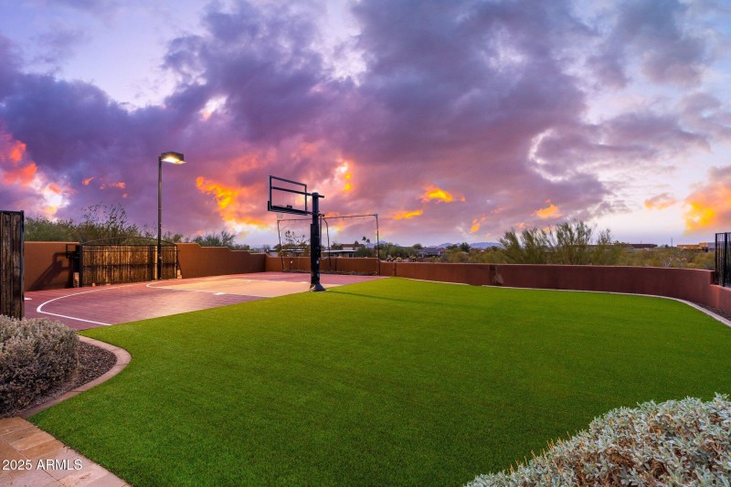 12980 E Cochise Rd - 73