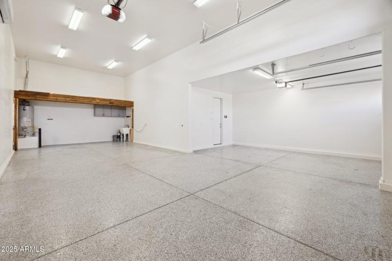 Epoxy Garage Floors