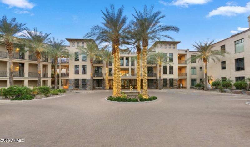 twilight exterior pic-8 biltmore estates