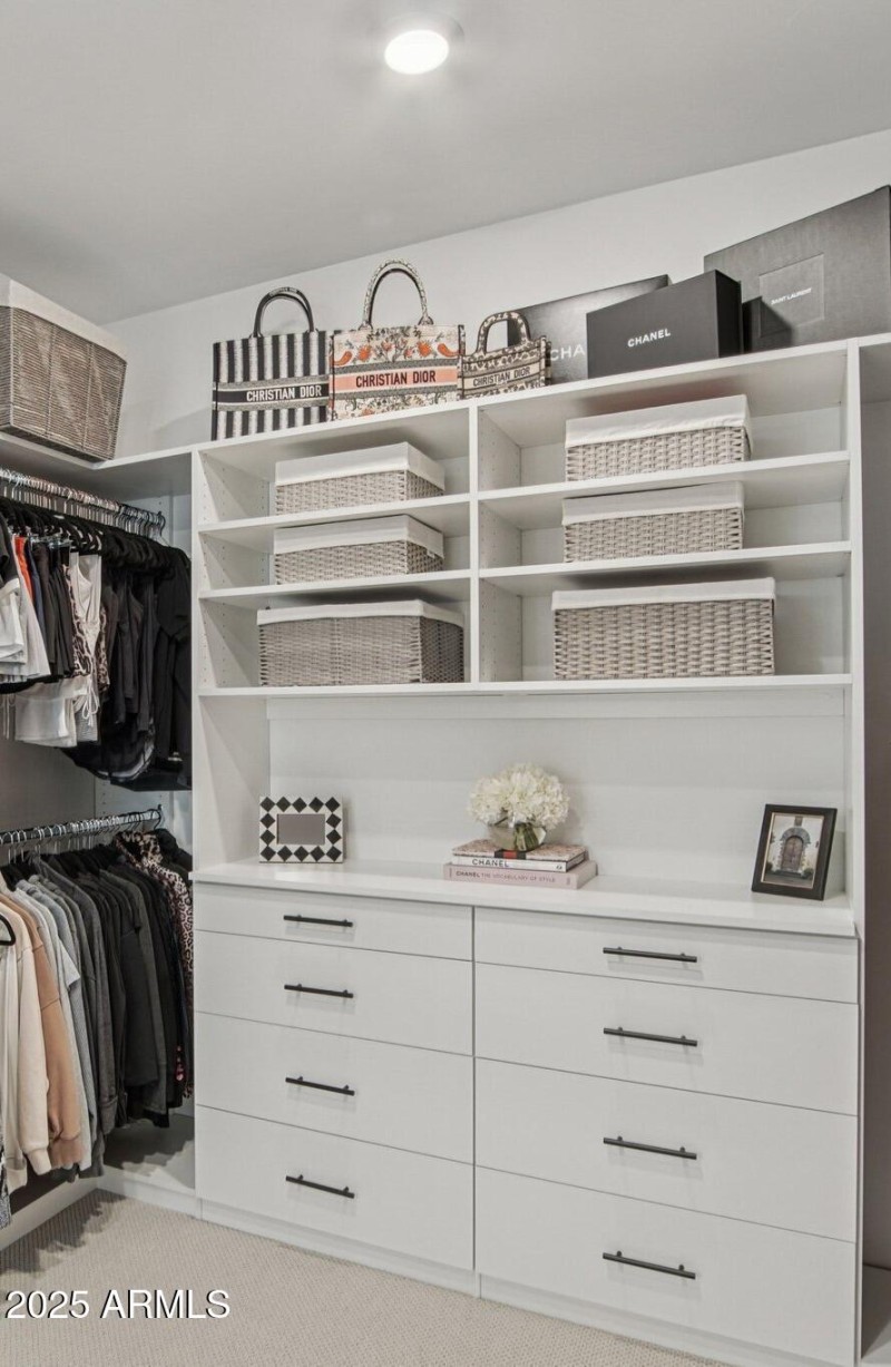 33-web-or-mls-E Waller Ln-S2611-033