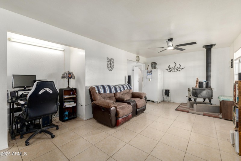 48822 N ROUGHRIDER RD