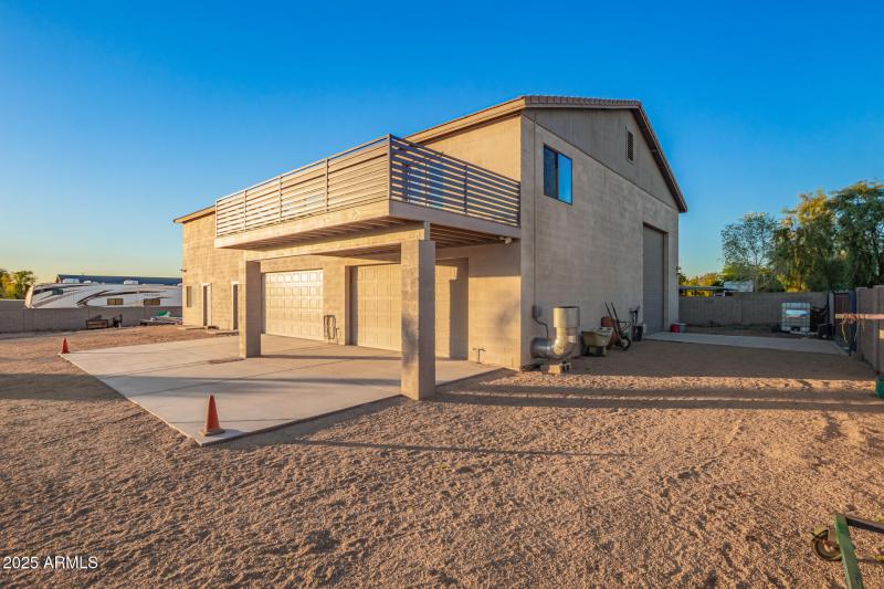 70 - Avenida Del Sol