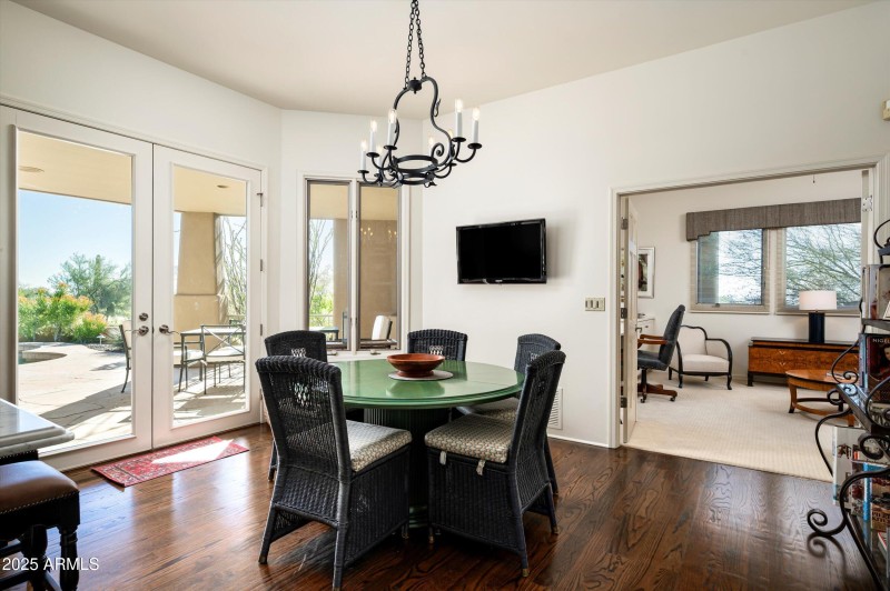 29-10040EHappyValleyRd Unit 274-21