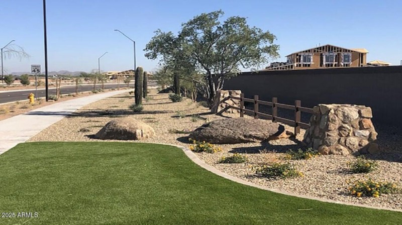 Rio Vista at Rancho Mercado - Community