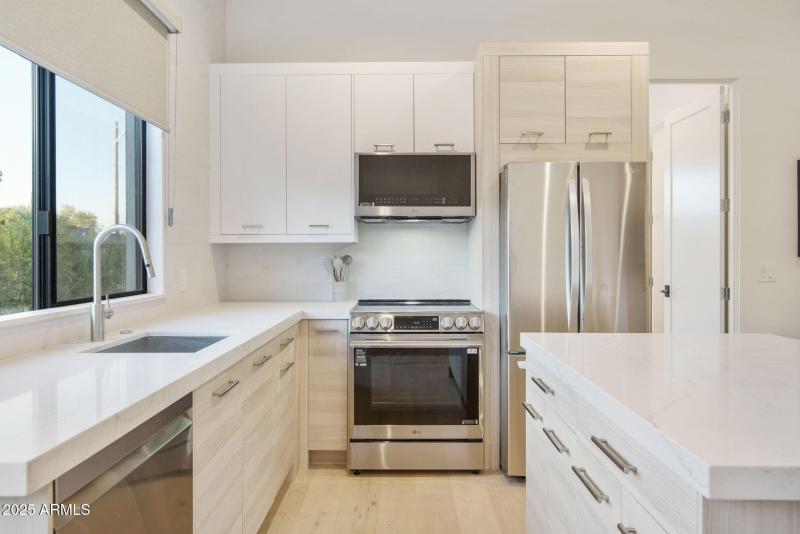 Guest House Chef's Kitchen