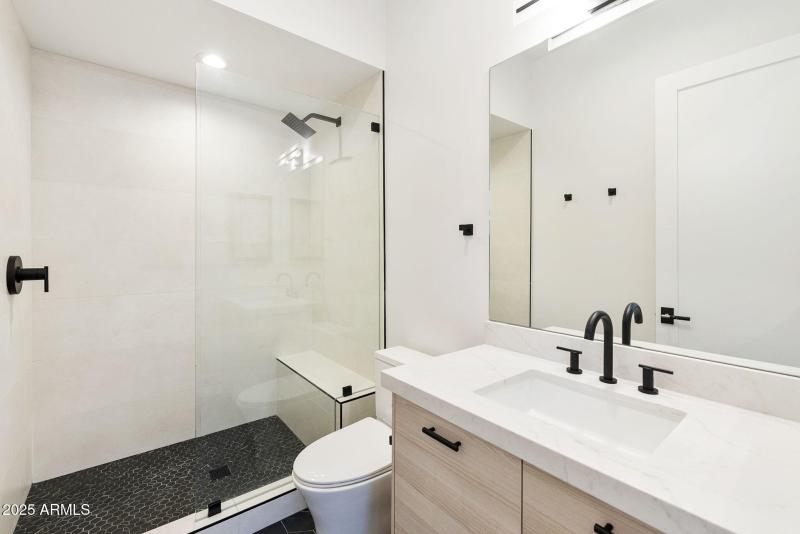 Guest House Bathroom