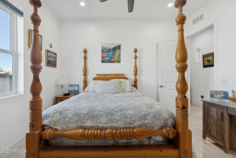 53-web-or-mls-6786-w-palomino-wy