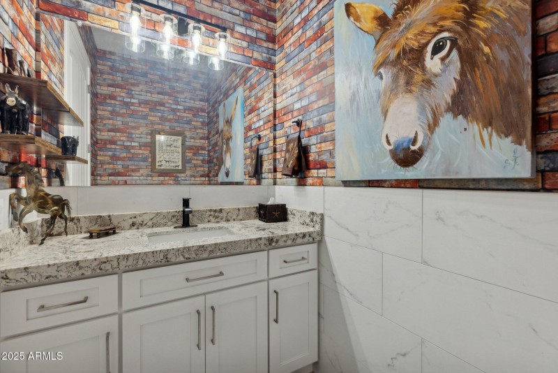 61-web-or-mls-6786-w-palomino-wy