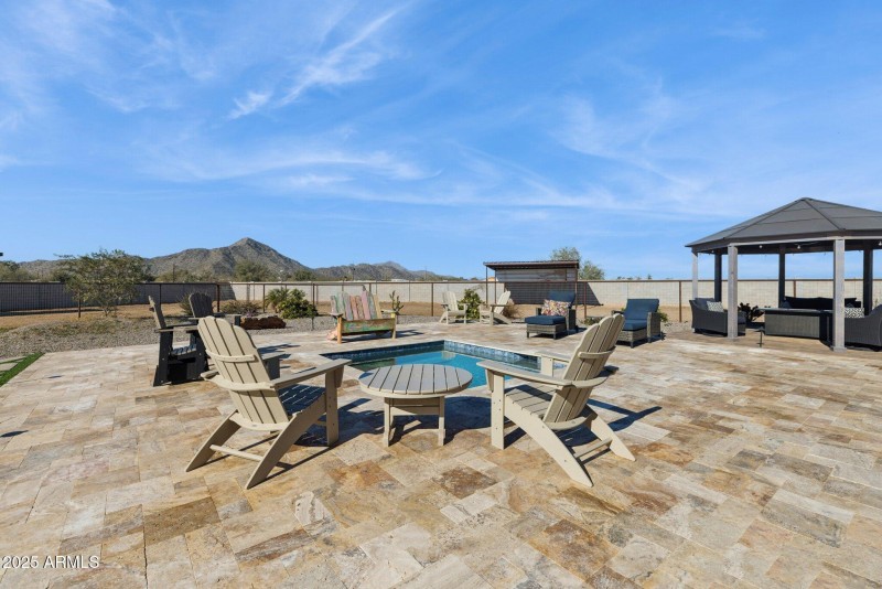 107-web-or-mls-6786-w-palomino-wy