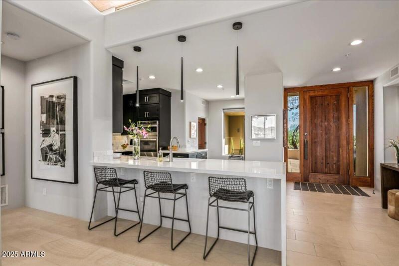 11-Breakfast Counter