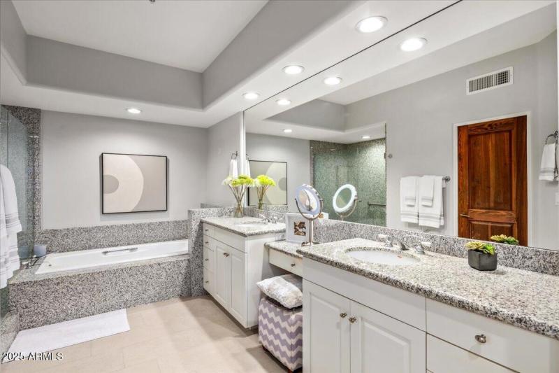 22-Primary Bath ~ Vanities