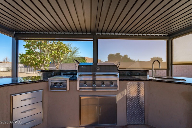 56-Covered BBQ Hot Tub and Lounge Area