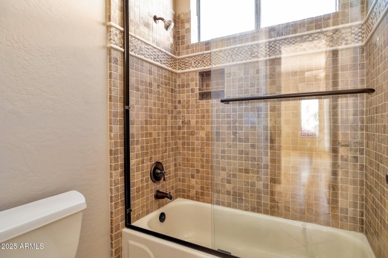 12-web-or-mls-QP-1238