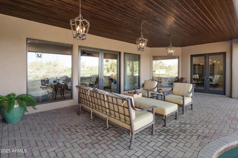 9894 E Hidden Green Dr-7