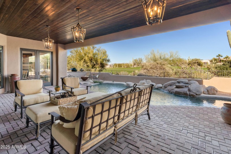 9894 E Hidden Green Dr-12