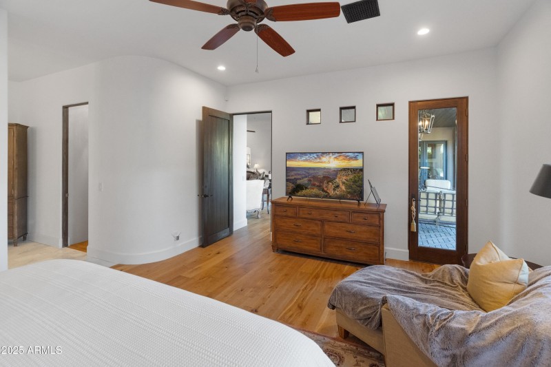 9894 E Hidden Green Dr-16