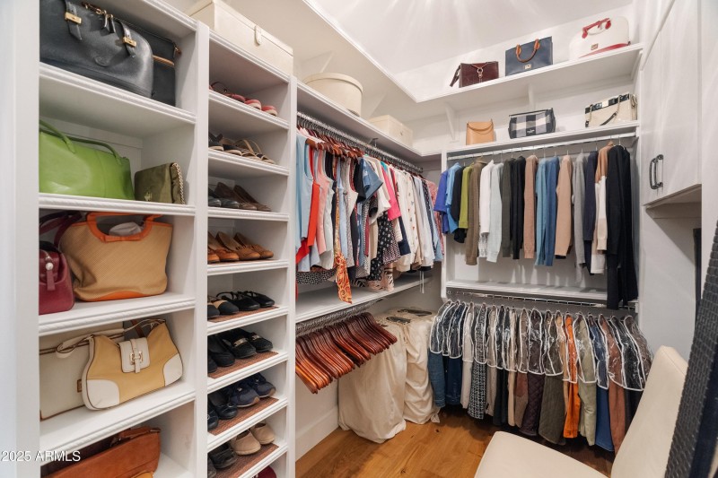 9894 E Hidden Green Dr-23