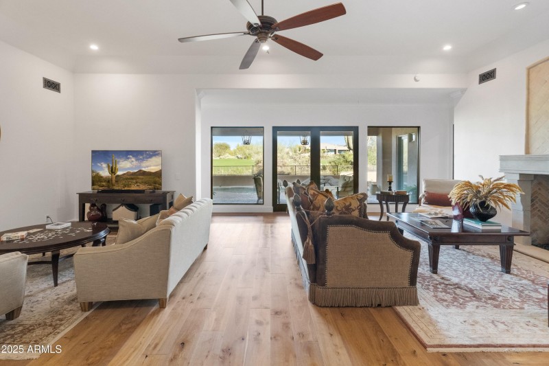 9894 E Hidden Green Dr-41