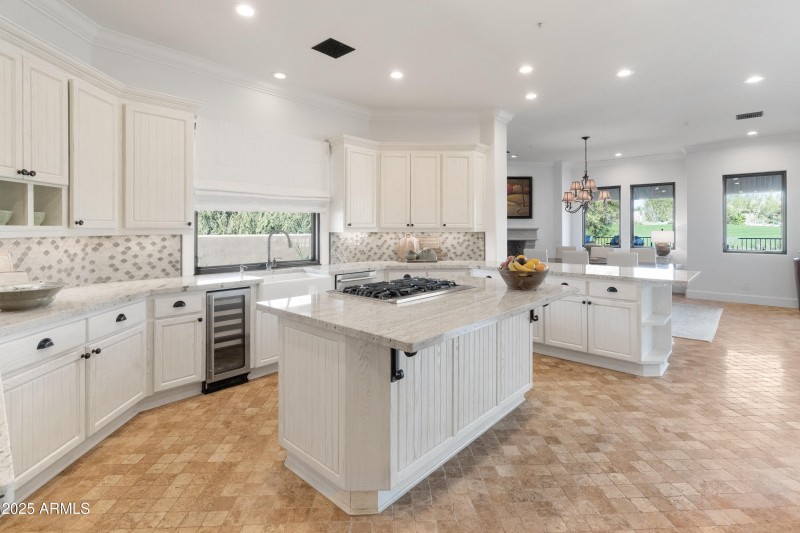 9894 E Hidden Green Dr-45