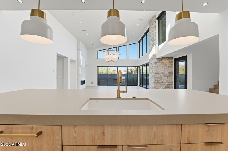 18576 N 92nd Pl-20 (1)