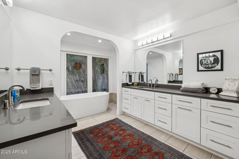 Spa-like Primary Bath