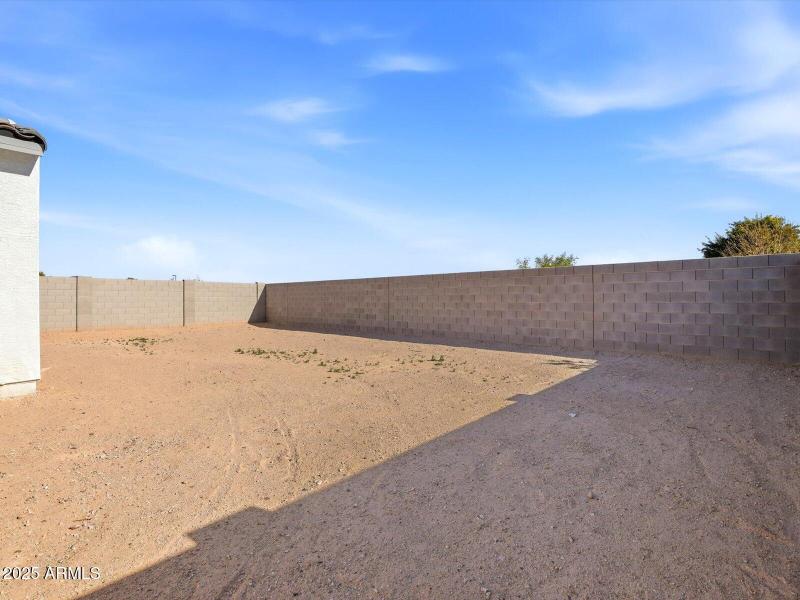 25-84c913c2-0333-424e-821e-ec913cb4205e