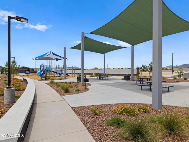 Allure Vista Amenities