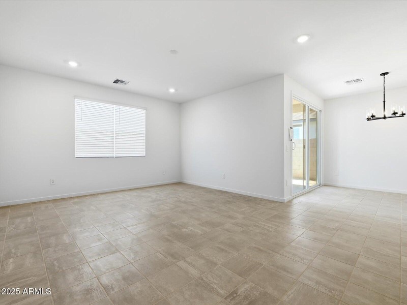 24434 W GROVE Street