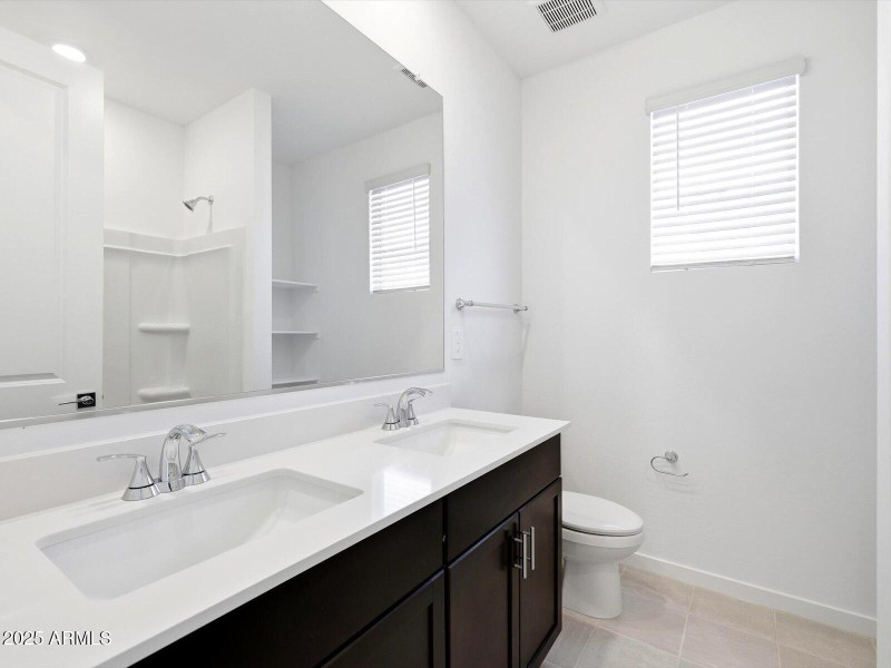 24434 W GROVE Street